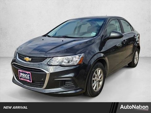 Used 2019 Chevrolet Sonic LT image 1