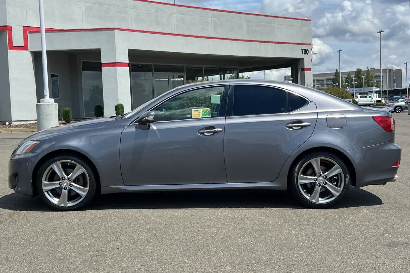 Used 2012 Lexus IS 250 w/ Premium Pkg Value Edition RWD image 9