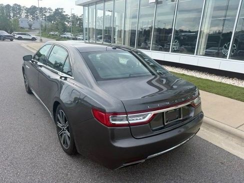 Used 2017 Lincoln Continental Reserve w/ Climate Package FWD image 8