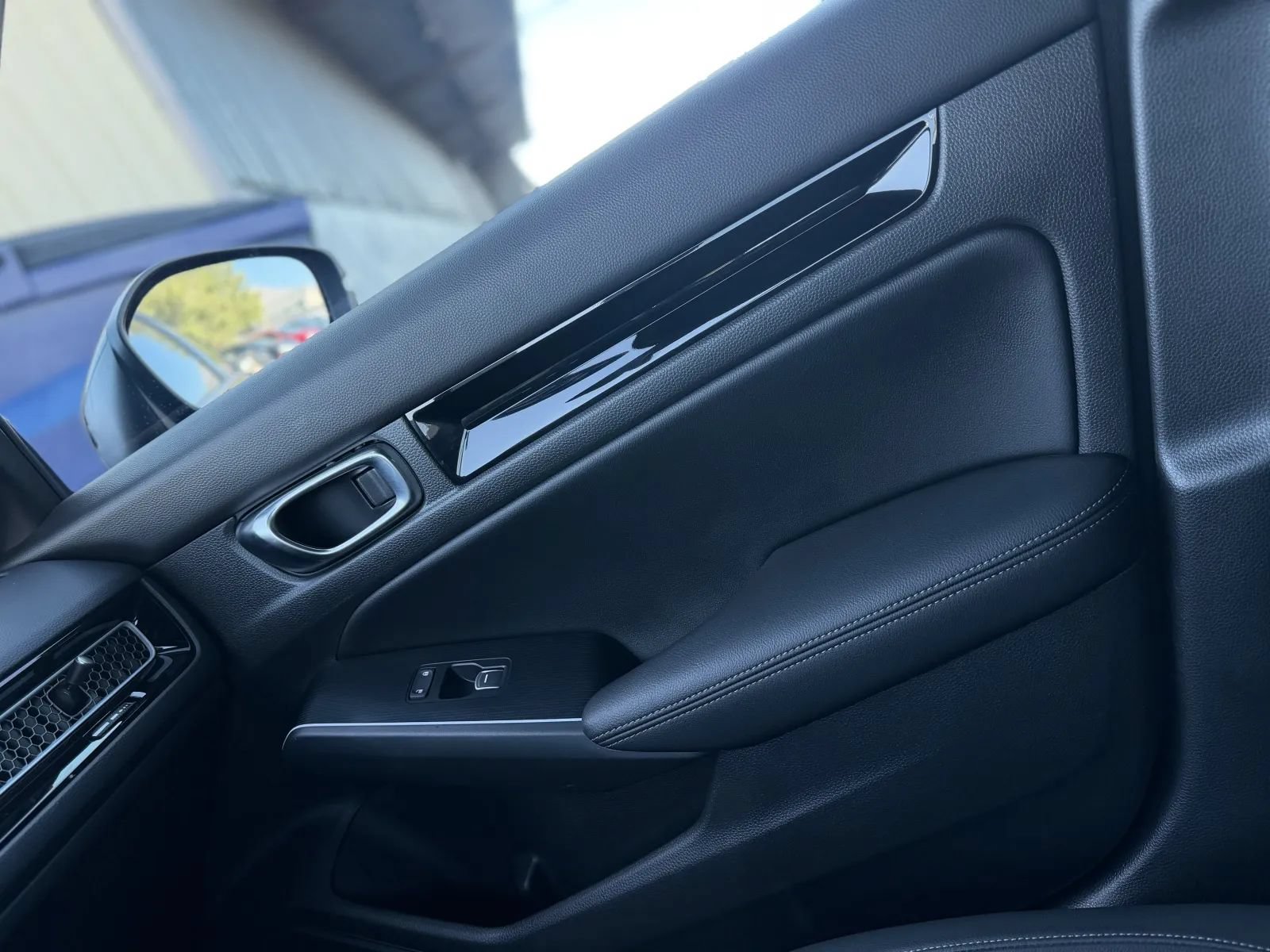 Used 2025 Honda Civic Sport Touring image 36
