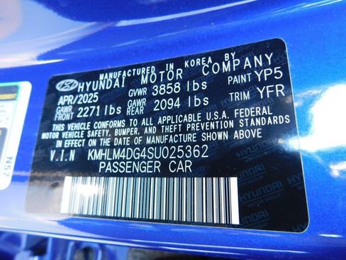 Used 2025 Hyundai Elantra Sport w/ Cargo Package image 33