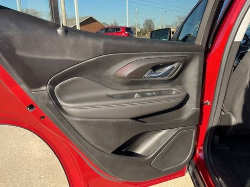 Used 2023 Chevrolet Equinox LT image 23