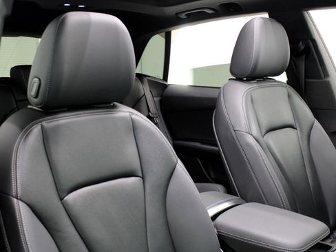 Used 2019 Audi Q8 Premium w/ Convenience Package image 48