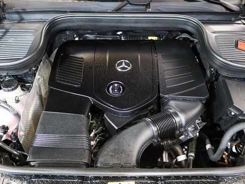 Used 2024 Mercedes-Benz GLE 450e GLE 450e w/ Warmth & Comfort Package image 29