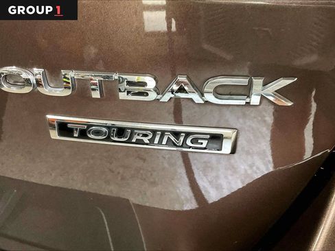 Used 2021 Subaru Outback Touring AWD/4WD image 10