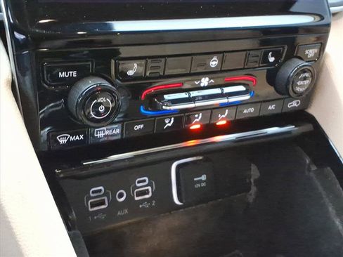 Used 2021 Jeep Grand Cherokee L Limited w/ MOPAR Finishing Package image 25