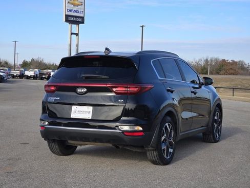 Used 2022 Kia Sportage EX w/ EX Technology Package image 7
