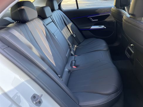 New 2026 Mercedes-Benz E 350 Sedan image 41