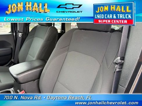 Used 2023 Jeep Wrangler Unlimited Sport image 18