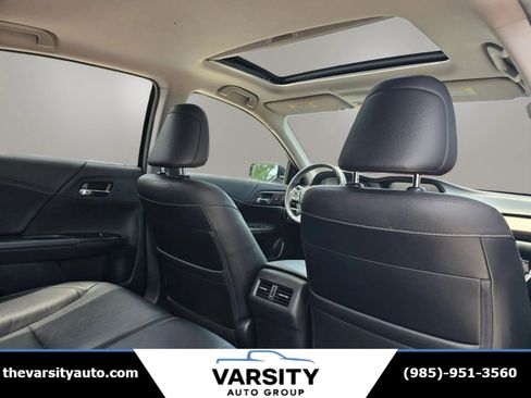 Used 2016 Honda Accord Touring image 21