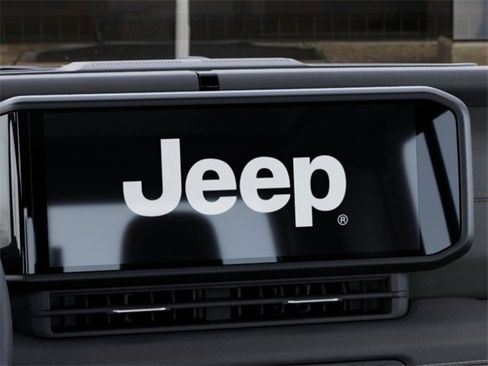 New 2025 Jeep Gladiator Mojave w/ Convenience Group image 18