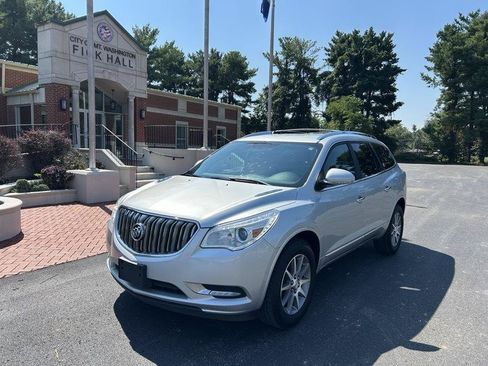 Used 2017 Buick Enclave Leather FWD image 1