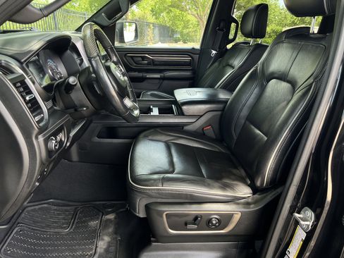 Used 2019 RAM 1500 Limited w/ Advanced Safety Group AWD/4WD image 31