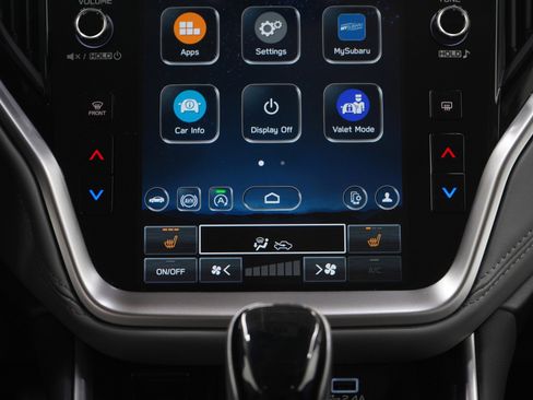 Used 2024 Subaru Outback Premium image 19