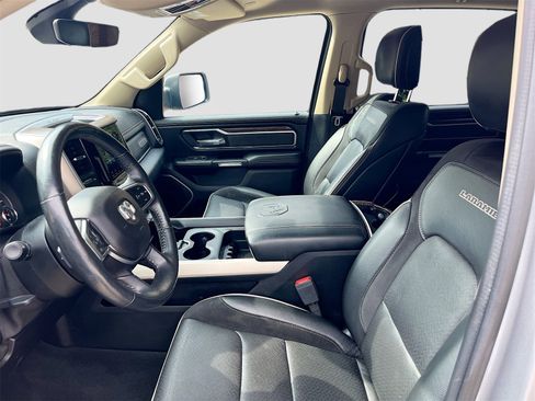 Used 2020 RAM 1500 Laramie image 22