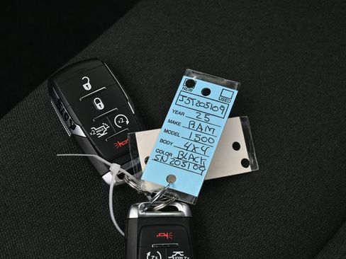 Used 2025 RAM 1500 Big Horn image 17