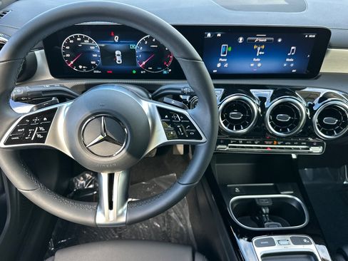 Used 2026 Mercedes-Benz CLA 250 image 25