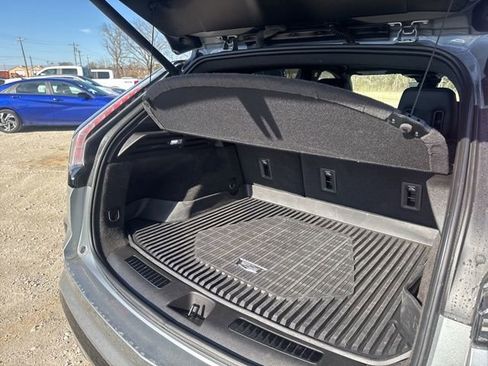 Used 2024 Cadillac XT4 Sport image 15