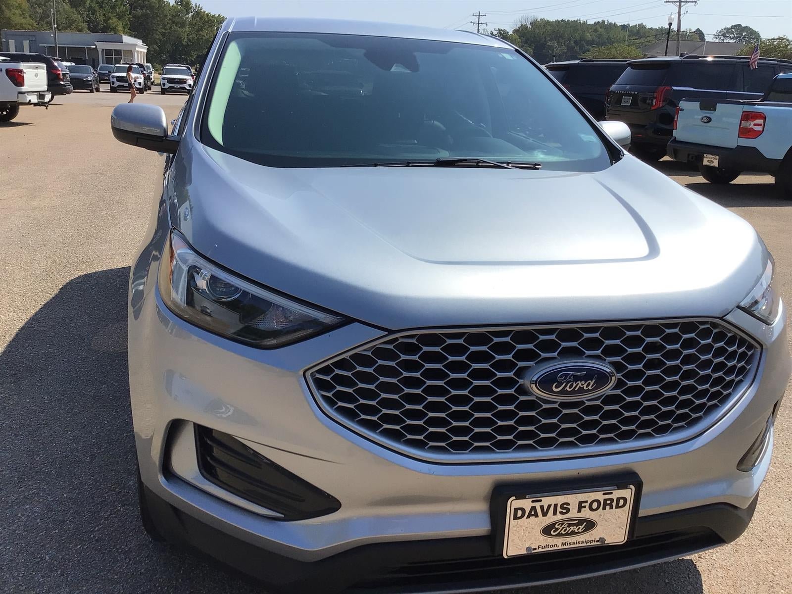 Certified 2024 Ford Edge SEL AWD/4WD image 7