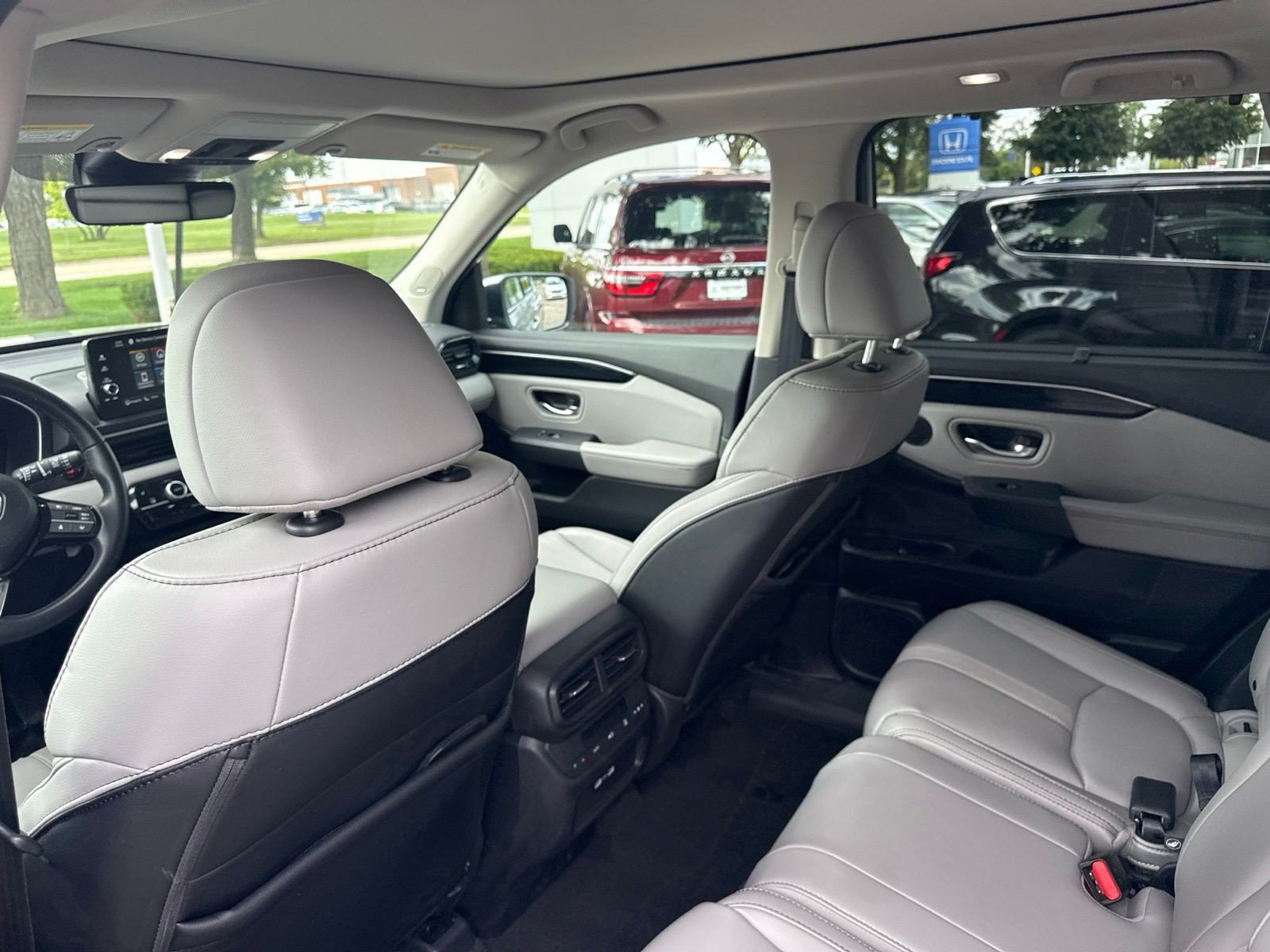Certified 2023 Honda Pilot Touring image 14