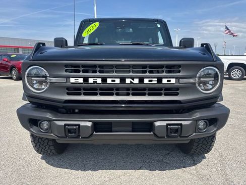 Used 2024 Ford Bronco Black Diamond AWD/4WD image 9