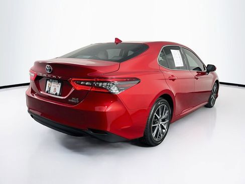 Used 2024 Toyota Camry XLE FWD image 10