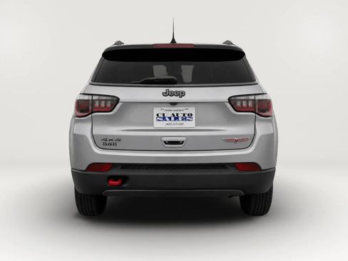 Used 2019 Jeep Compass Trailhawk AWD/4WD image 5