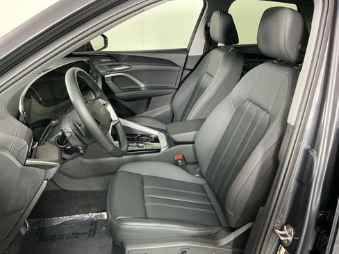 Used 2025 Audi Q5 Premium Plus w/ Premium Plus image 15