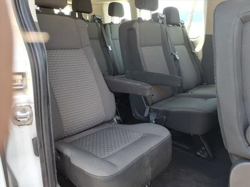 Used 2023 Ford Transit 350 XLT image 19