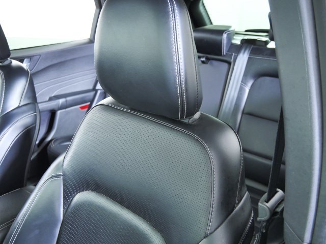 Certified 2024 Ford Escape Platinum AWD/4WD image 20