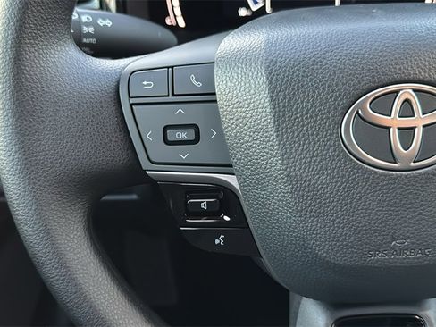 New 2025 Toyota Camry LE image 27