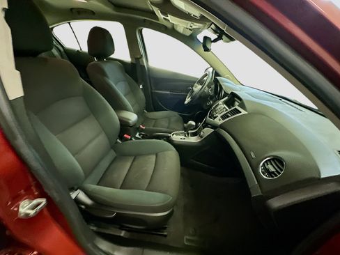 Used 2012 Chevrolet Cruze LT w/ All-Star Edition image 31