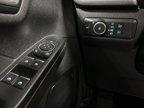 Used 2022 Ford Escape SEL w/ SEL Stealth AWD Package image 18