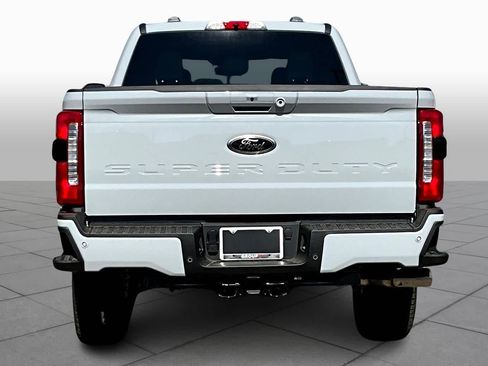 New 2026 Ford F250 XLT w/ XLT Premium Package AWD/4WD image 4