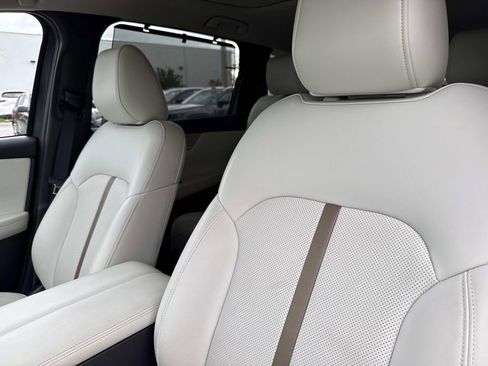 Used 2025 MAZDA CX-90 3.3 Turbo S w/ Premium Package image 27