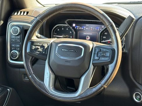 Used 2022 GMC Sierra 2500 Denali image 12