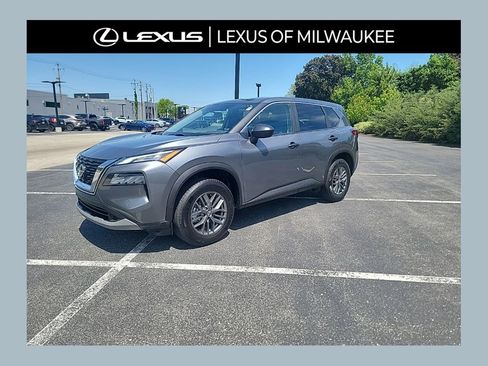Used 2023 Nissan Rogue S FWD image 1