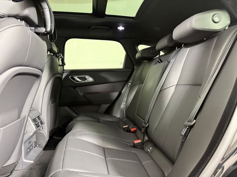 New 2026 Land Rover Range Rover Velar Dynamic SE image 10
