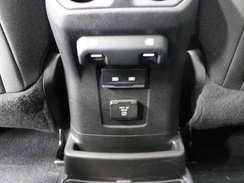 Used 2023 Jeep Wrangler Rubicon w/ Cold Weather Group image 37