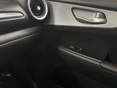 Used 2024 Kia Forte LXS w/ LXS Technology Package FWD image 16