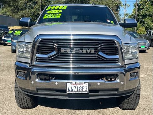 Used 2018 RAM 2500 Limited AWD/4WD image 2