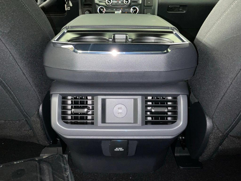 New 2026 Ford F150 XLT w/ XLT Black Appearance Package RWD image 17