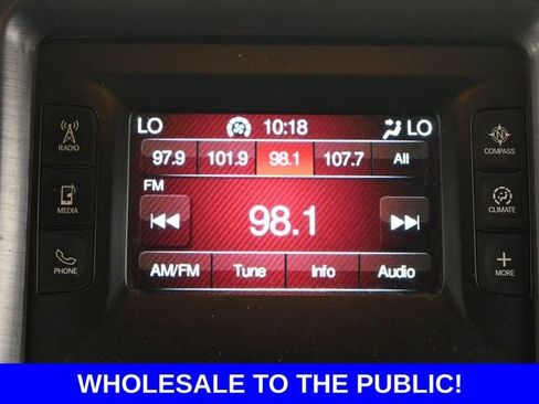 Used 2017 Dodge Challenger SXT RWD image 11