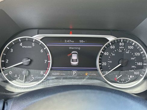 Used 2024 Nissan Sentra SR FWD image 24
