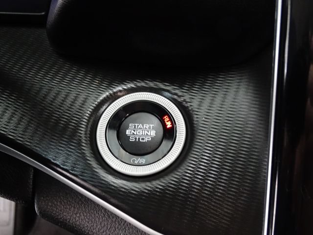 Certified 2023 Jeep Grand Cherokee Laredo X AWD/4WD image 9