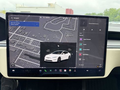 Used 2023 Tesla Model S Plaid AWD/4WD image 21
