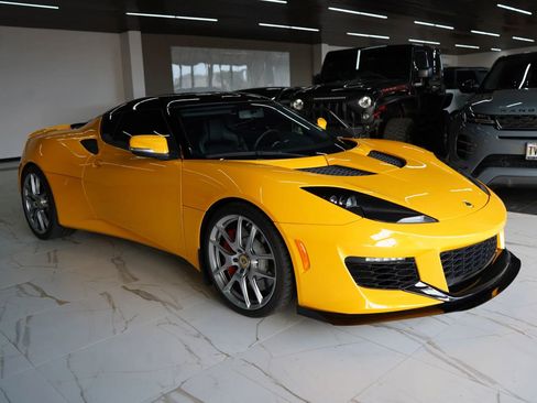 Used 2017 Lotus Evora 400 RWD image 3