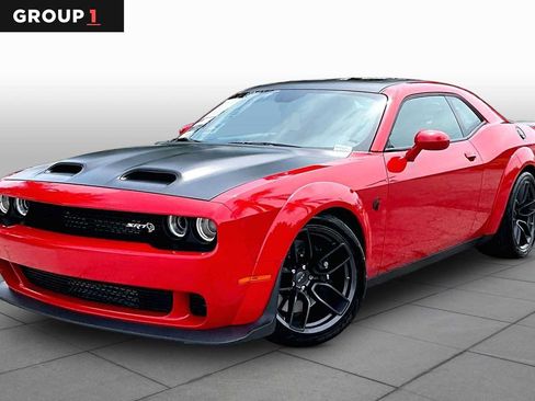 Used 2019 Dodge Challenger SRT Hellcat Redeye RWD image 1