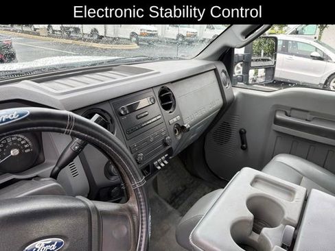Used 2011 Ford F250 XL w/ Skid Plate Pkg AWD/4WD image 14