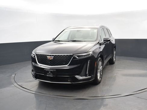 Certified 2023 Cadillac XT6 Premium Luxury w/ LPO, Floor Liner Package AWD/4WD image 3